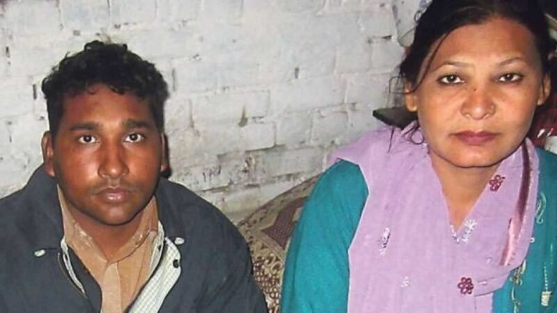 Shagufta Kauser and her disabled husband Shafquat