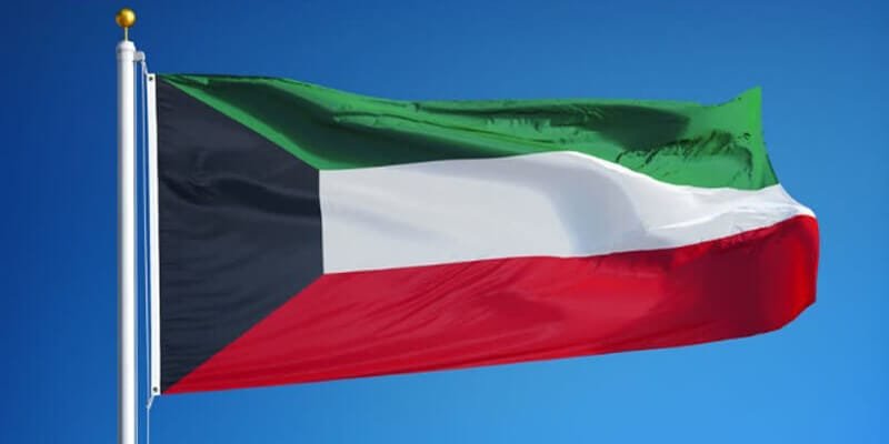 Kuwait banns foreigners from 30 countries