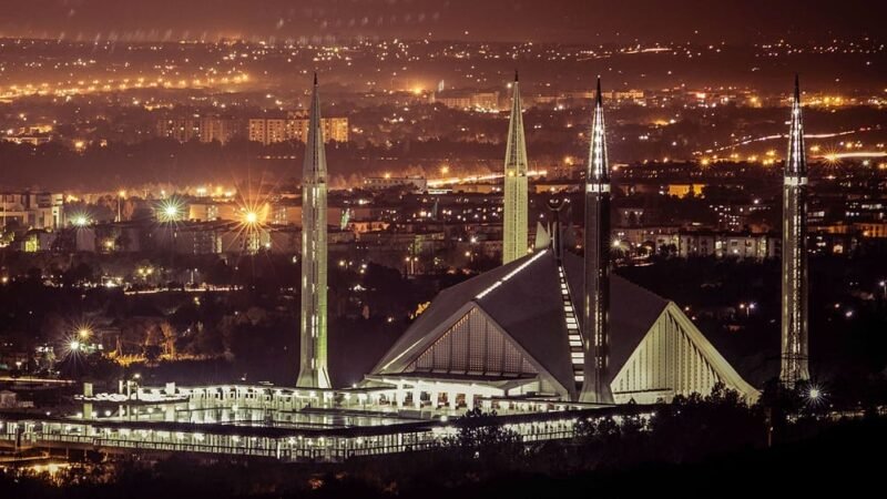 Diyàr Homes CPIC brings world’s No.1 resort architects WATG to Islamabad Islamabad Faisal Mosque Skyline night view