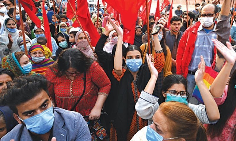 People take to roads & streets in Lahore against inflation, unemployment
