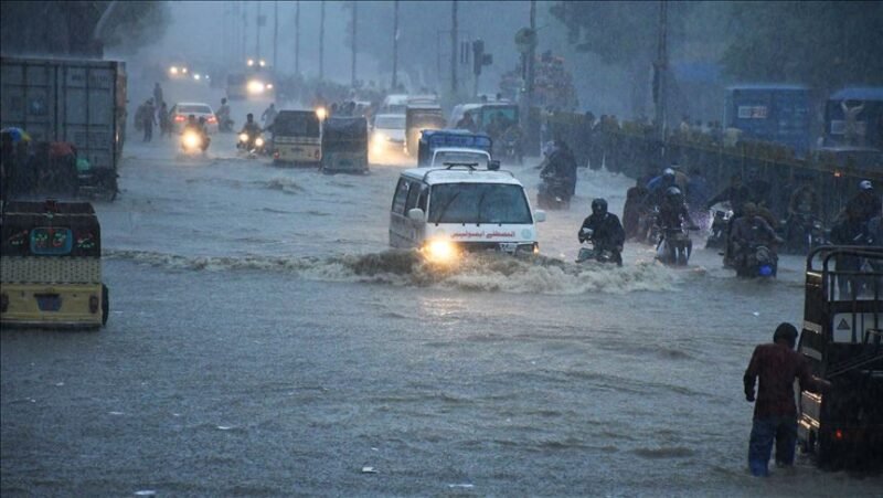 Heavy rains play havoc in Pakistan Heavy rains play havoc across Pakistan