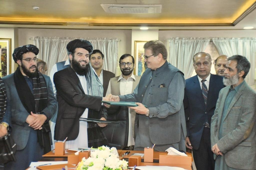 Pakistan & Islamic Emirates of Afghanistan Extend Cooperation in Health Sector