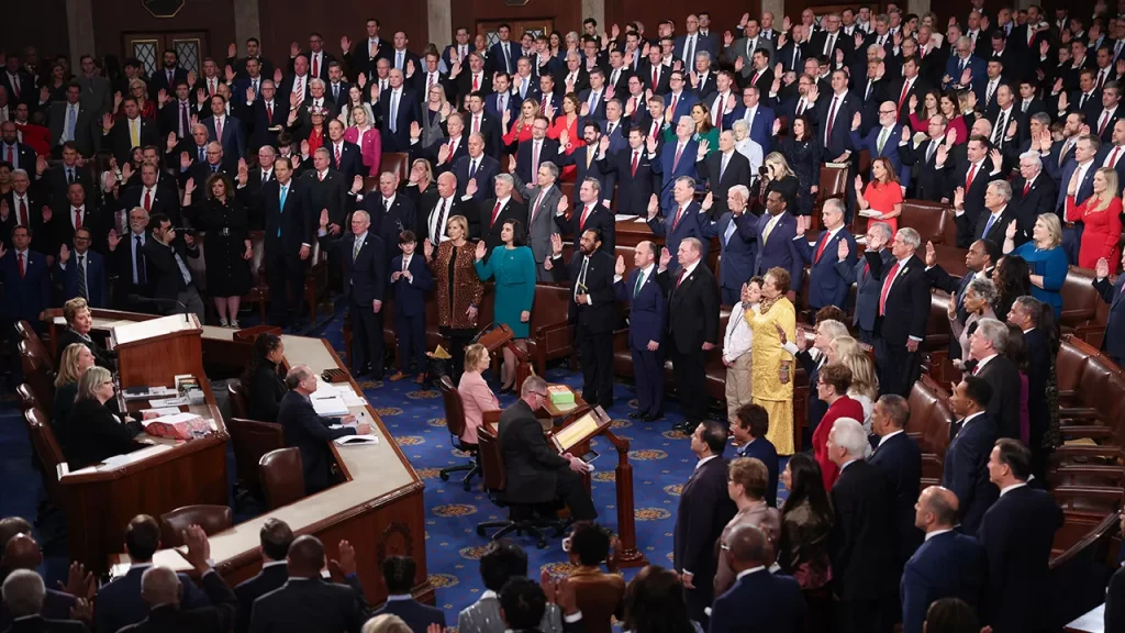 The U.S. House of Representatives Passes $892.6 Billion Defense Bill Amid Deep Partisan Divisions The U.S. House of Representatives Passes $892.6 Billion Defense Bill Amid Deep Partisan Divisions