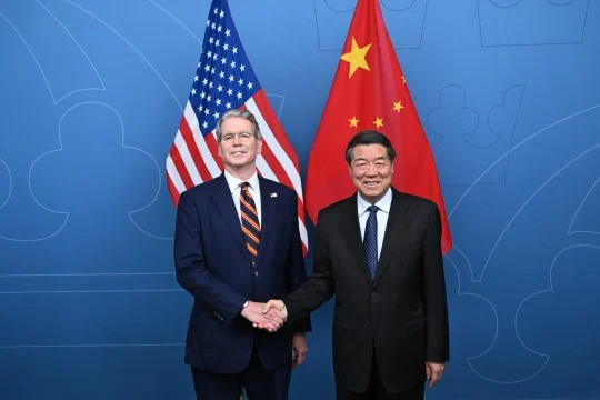 Hopes Rise as U.S.–China Trade Talks Signal Breakthrough: A Potential Turning Point for Global Economy