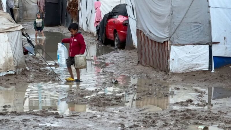 Gaza’s Winter of Despair: Between the Cold and the Fear of Bombs. Gaza Humanitarian Crisis.