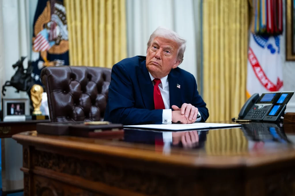 Trump Immigration Ban: Trump Administration Halts Immigration from Third World Countries After Guards Attack — A Move That Shakes Afghan, Indian, and Pakistani Aspirants Trump Immigration Ban: Trump Administration Halts Immigration from Third World Countries After Guards Attack — A Move That Shakes Afghan, Indian, and Pakistani Aspirants