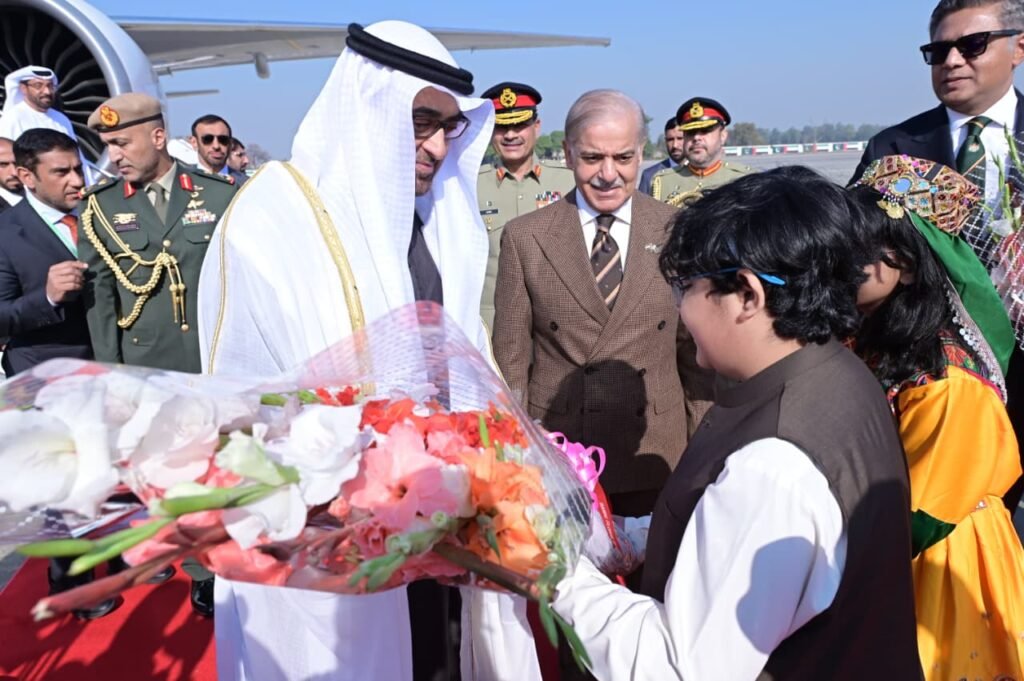 Pakistan and UAE Governments Swiftly Reject Fake Deportation Claims, Reaffirm Strong Bilateral Trust UAE deportation rumours Pakistani community: Pakistan and UAE Governments Swiftly Reject Fake Deportation Claims, Reaffirm Strong Bilateral Trust