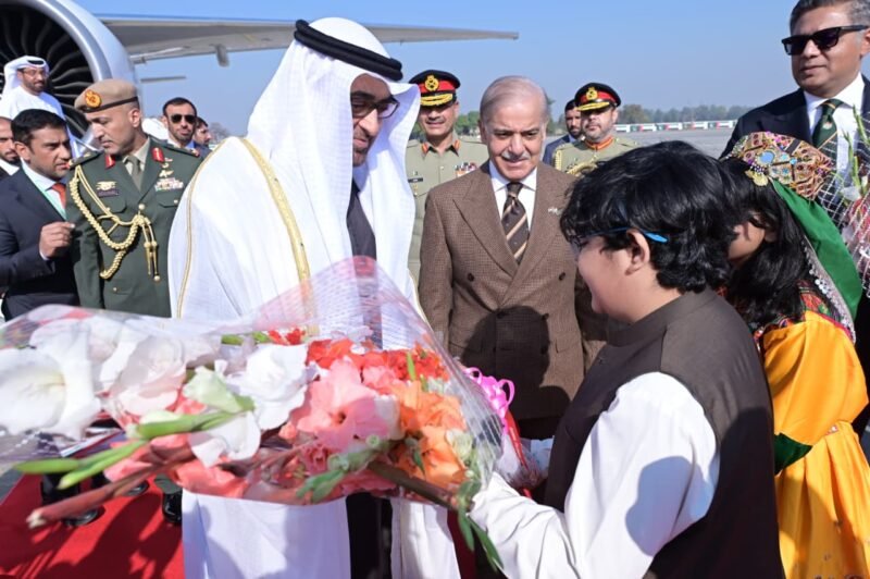Pakistan and UAE Governments Swiftly Reject Fake Deportation Claims, Reaffirm Strong Bilateral Trust UAE deportation rumours Pakistani community: Pakistan and UAE Governments Swiftly Reject Fake Deportation Claims, Reaffirm Strong Bilateral Trust