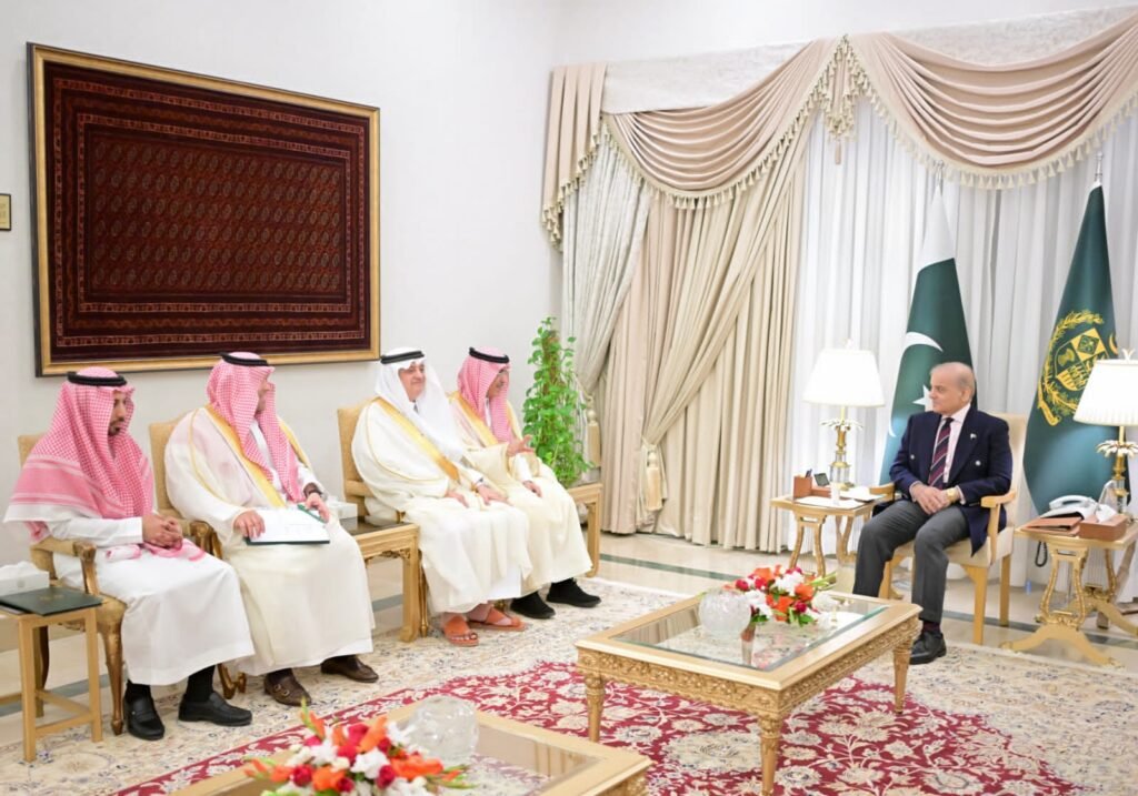 Saudi Arabia Advances Feasibility Work On $10B Gwadar Oil Refinery Saudi Arabia Advances Feasibility Work On $10B Gwadar Oil Refinery
